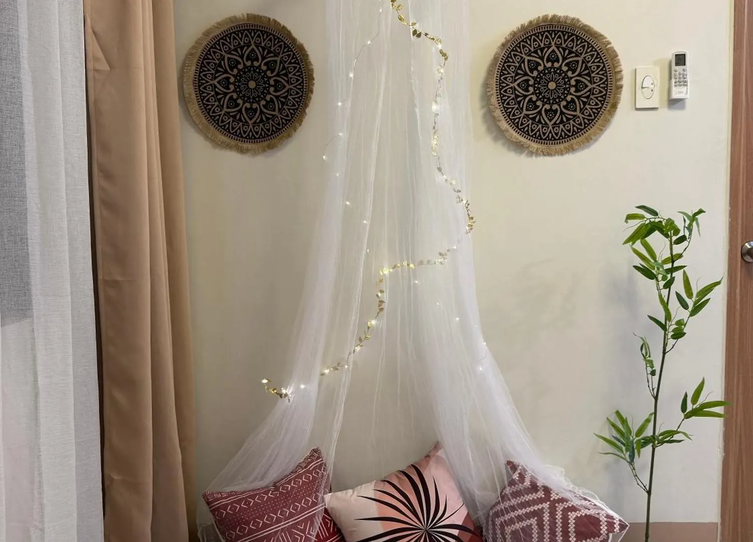 Shore 3 Residences City View Condo - Cozy Staycation Near Moa Manila 0*,  Philippines
