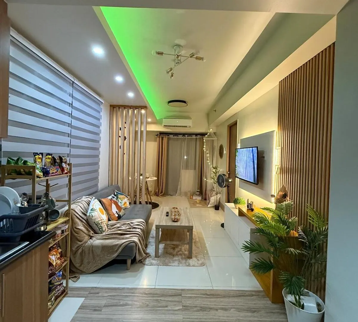 Shore 3 Residences City View Condo - Cozy Staycation Near Moa Manila