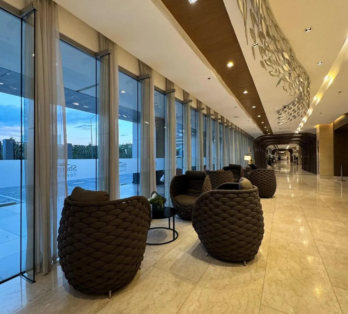 Shore 3 Residences City View Condo - Cozy Staycation Near Moa Manila Philippines
